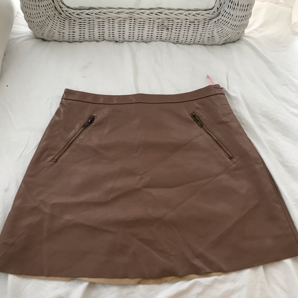 Faux Leather Nude Mini Skirt - Picture 4 of 6